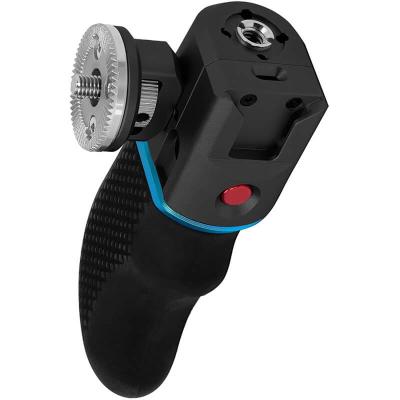Trigger Wing Side Handle &ndash; Raven Black